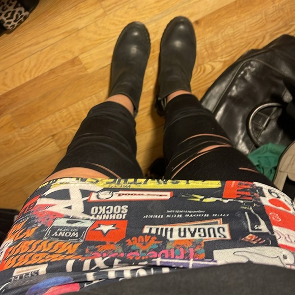 DR Martens, The original, Magdalena, Black Leather, Chelsea Ankle Boot. - Picture 8 of 11